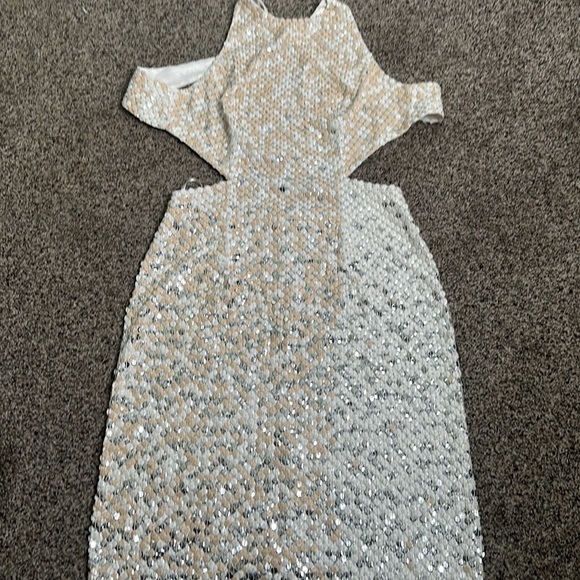 Cache white sliver and nud sequins halter maxi dress size 6 - Picture 14 of 16